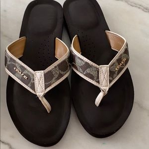 Coach used sandals ❌SOLD